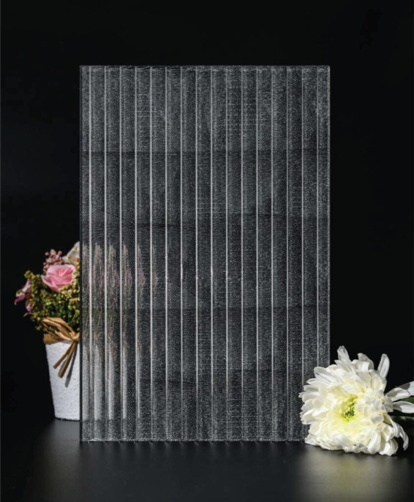 REEDED SUMMIT PYRAMID- 24